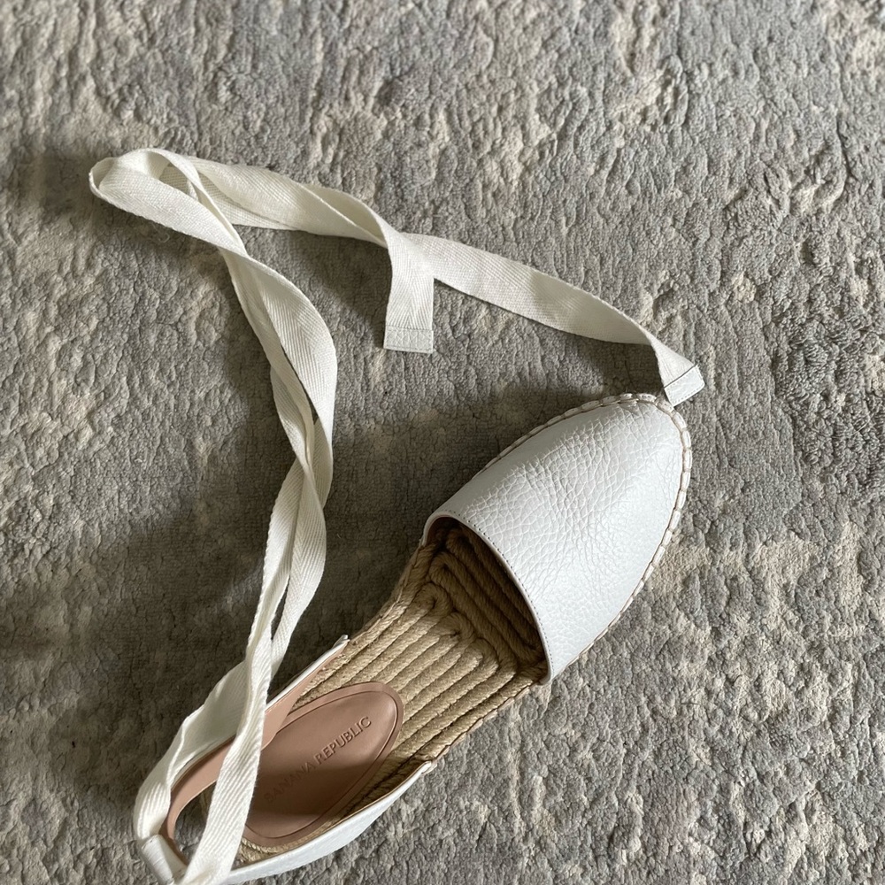 Banana Republic Cream Espadrilles